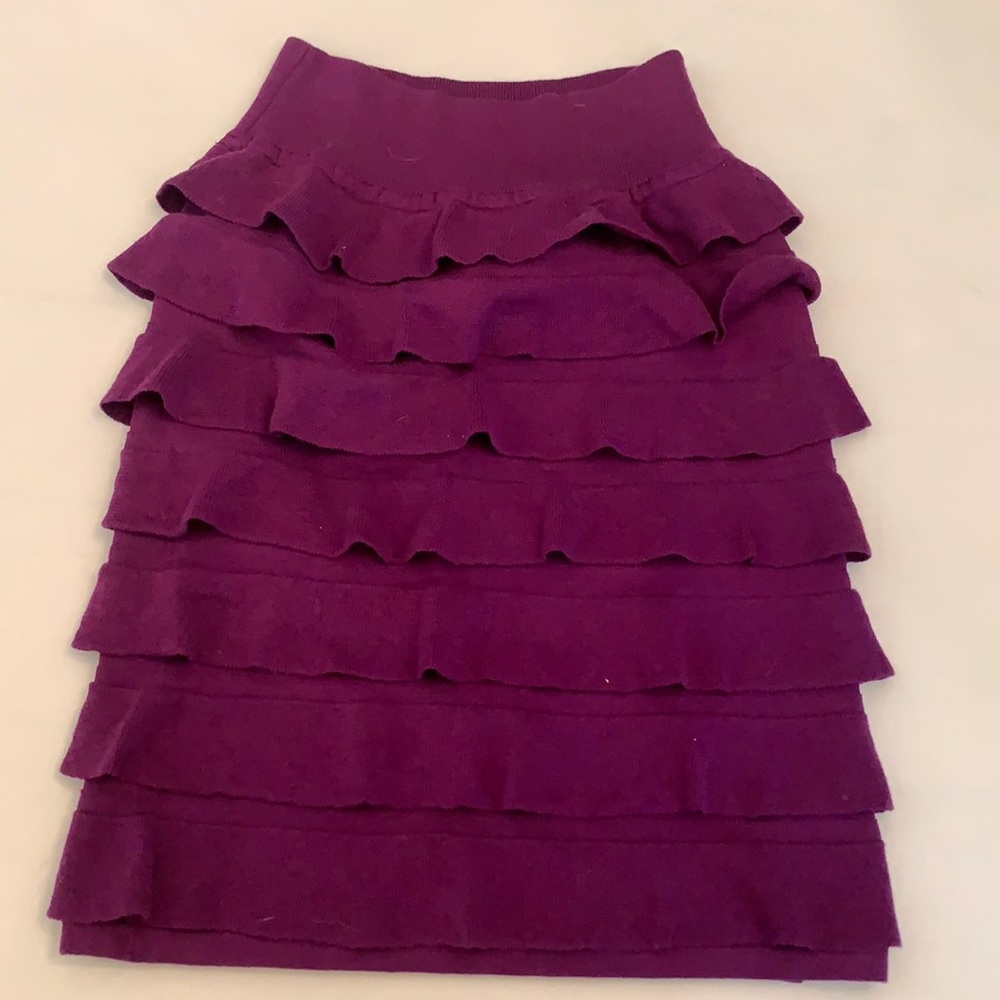 Bebe Knit ruffle skirt